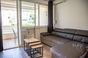 PALM PARADISE next to the Croisette