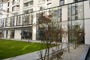 Brown I One Bedroom Apartment I One Cotroceni Park