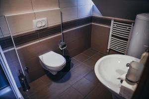 Bata Pežo Restoran Smeštaj