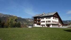 Hotels Centre de vacances Les Pieux : photos des chambres
