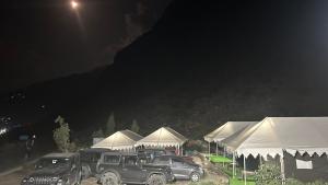 Glampfire camps and cafe
