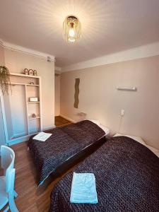 Hotels Hotel Anatole France : photos des chambres