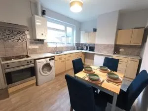 Convenient 2 bedroom House in Darlington - Heighington