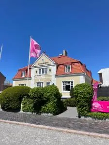 丹嫩花园酒店 - 斯塔德