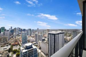 Exclusive Studio with City Views in Downtown Miami