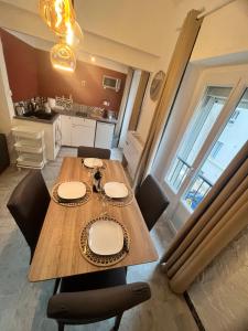 Studio Design et Cosy à 8 min à Pied des Plages