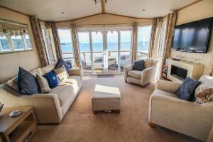 Lydstep Beach Village - 274 Caldey View