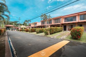 Cosy condo in Jaco Park, 450m from the beach 6pax