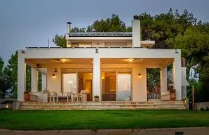 Makani Villa - 米提卡斯