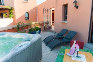 Suite Essaouira, Riad 8 au village naturiste Couple only