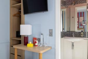 Hotels Hotel La Folie des Pres - Saint-Germain-des-Pres : photos des chambres