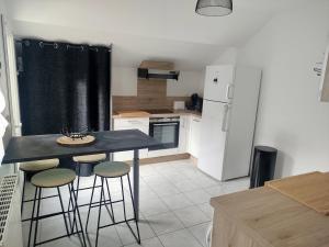 Maisons de vacances Au refuge de la baie : Maison 2 Chambres