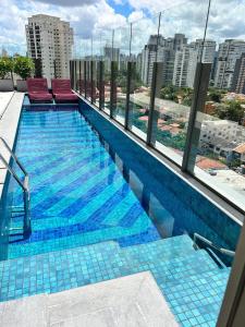 Studio novo e equipado próximo ao metrô e Consulado Americano