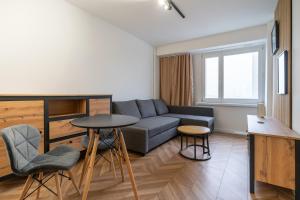 Spodek Modern Space Studio by BookingHost