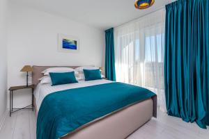 Luxury Vila Klara with heated pool, near Airport&Zadar