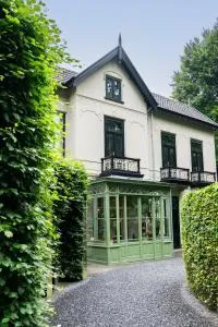 Boutique hotel Villa Trompenberg - Sint Janskerkhof