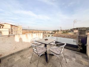 El Call, Àtic con vistas al puente de Besalú