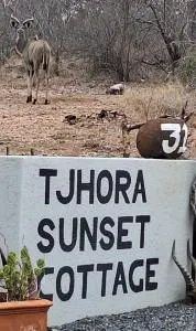 Tjhora Sunset Cottage - Makalali Game Reserve