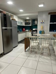 Apartamento com cobertura no Portamaris Resort