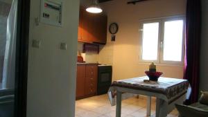 Apollon House near the beach