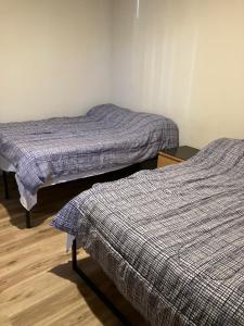 One Bedroom, NYC 45 min by Subway , Brooklyn, Brighton Beach