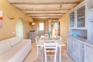 Relaxing BaiaDeBahas 1BedApt Bilo4 sleeps 4 img9