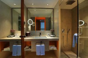 Mercure Hyderabad KCP Banjara Hills, An Accor Hotel