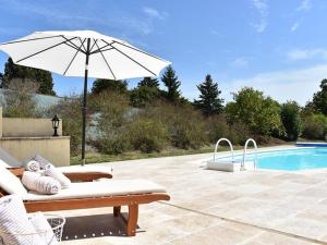 Maisons de vacances Charmante maison perigourdine avec piscine et parking a Cales - FR-1-824-20 : photos des chambres
