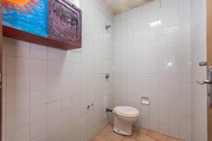 Memora Guesthouse Pontal do Paraná - Casa inteira ou Quartos a duas quadras da praia e próxima a Ilha do Mel