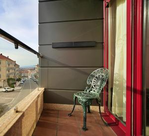 GALIHOST - Apartamento con terraza en Barrantes