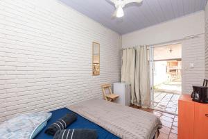 Memora Guesthouse Pontal do Paraná - Suíte a duas quadras da Praia e perto da Ilha do Mel