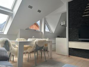 Kranjska Gora Urban Apartment