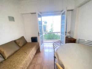 Temporada 2025 - Departamento luminoso - Zona Shopping Los Gallegos y A partir del 15 de Marzo Estudiantil