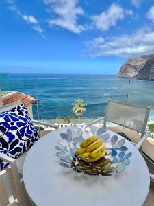 Apartamento incleibles vistas al océano y piscina.