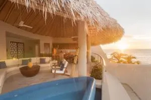 Sophia 8 - Your Oceanfront Penthouse Retreat - Troncones