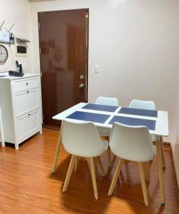 Staycation in Alabang by East Service Road