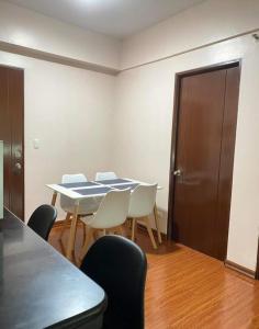 Staycation in Alabang by East Service Road
