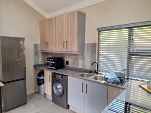 Studio 2 Churchill lane