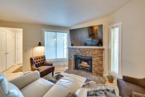 Private Boise Couples Retreat WFH Friendly!