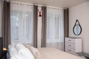 Apartament Pod Kamienną Górą IV