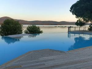 Appartements Appt neuf 2-4 pers avec loggia - Piscine chauffee - Bord de mer - Corse du Sud- Bonifacio : photos des chambres