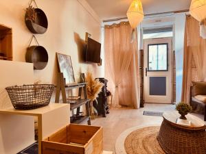 Appartements La Lavandiere, centre historique, fibre, ESS, rez-de-chaussee, BedinShop : photos des chambres
