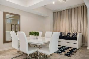 3120 BRAND NEW stunning apartment