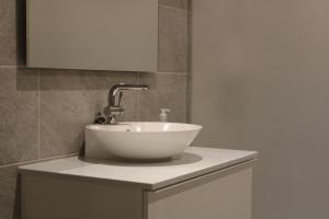 New apartment, parking, close to city and nature