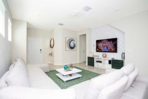 7316 Luxury Home near Disney