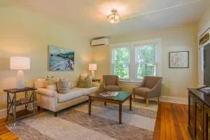 A Luxurious Retreat in Mystic Ct - Block Island