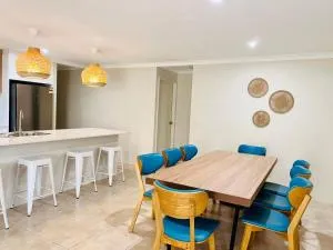 Busselton Beach Villa - Family & Pet Friendly - Geographe