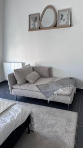 Appartements Appartement Cosy - Proche Roissy, Disney et Gare pour Paris : photos des chambres