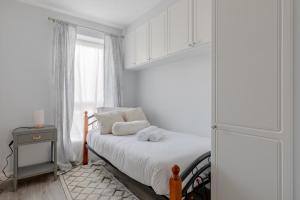 Riverside 2BD Flat Short Walk to the ExCel Centre