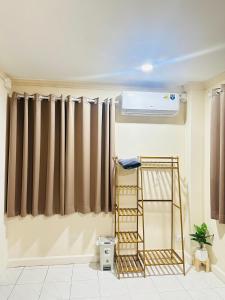 Dedbaicha cafe & Hostel Phuket old town